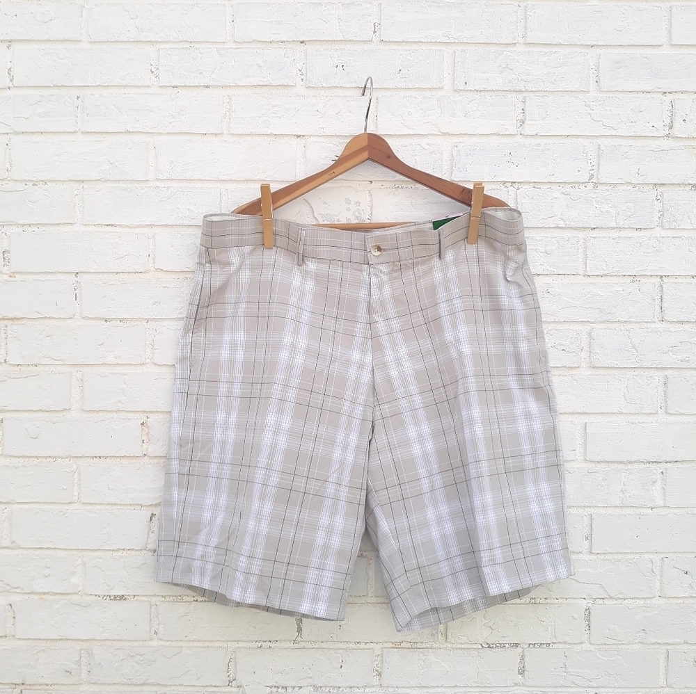 Pro Tour Plaid Golf Shorts size 38 Tan